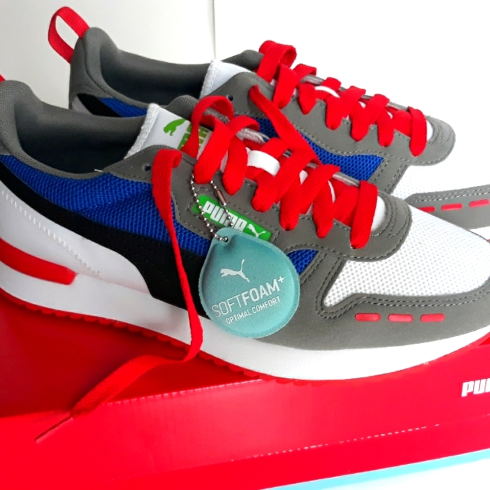 PUMA R78 SNEAKERS, NWOT